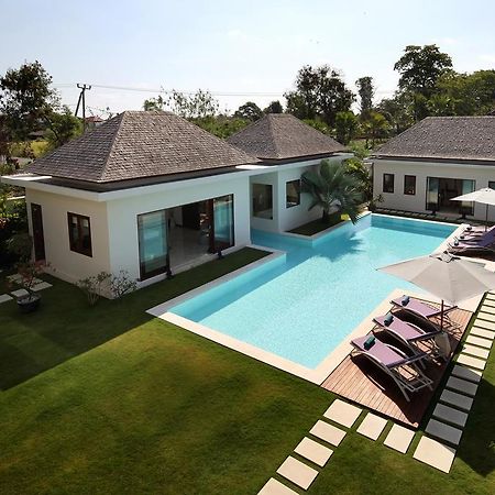 Villa Istana Putih by Nakula Canggu  Luaran gambar